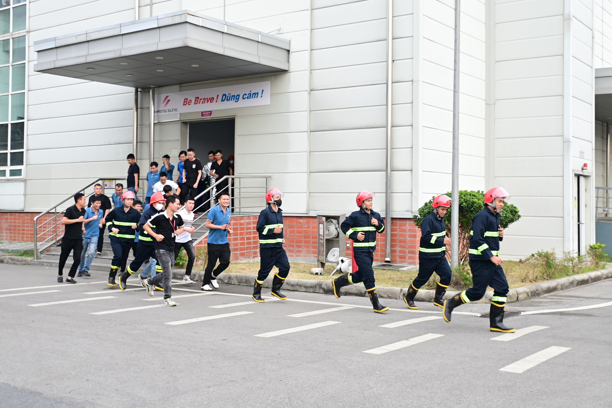 Dự thảo Thông tư quy định về thực hiện dân chủ trong công tác phòng cháy, chữa cháy, cứu nạn, cứu hộ